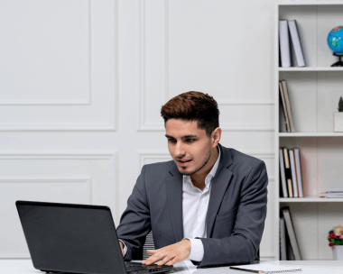 Expert delivering Financial Translation services for fintech, banking and asset management documentation.