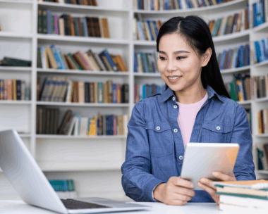 A student using a transcript for Chinese Translation Services in New York, receiving an academic-ready English version.
