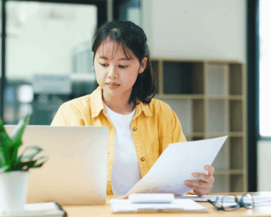 A client uploads a personal document online for Spanish Translation Services in New York, built for individuals and privacy.
